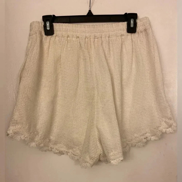 Rococo Sand Lace Shorts Size Large - Picture 2 of 6